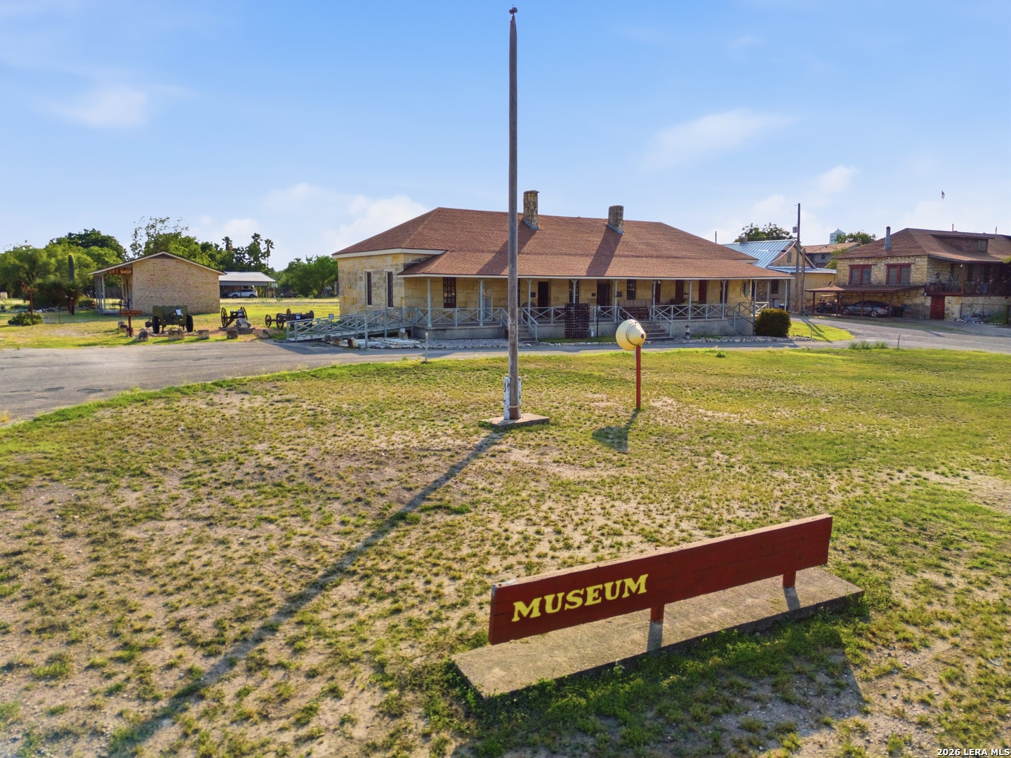 main property photo 72