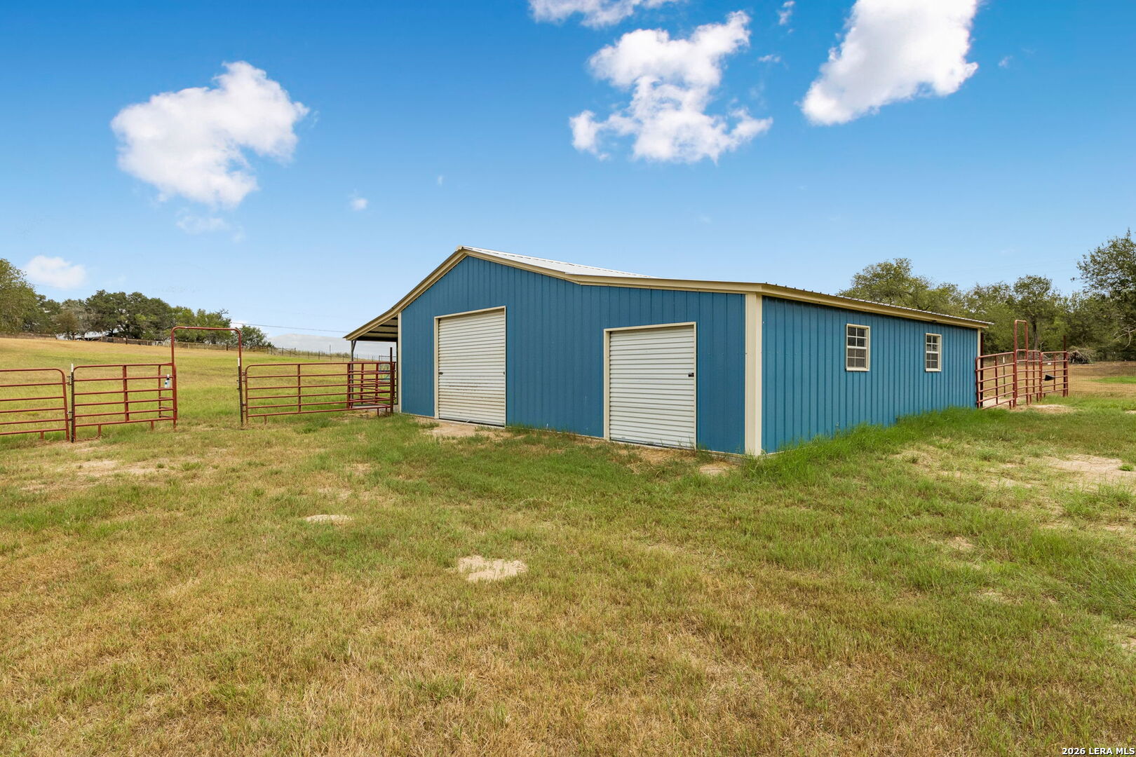 main property photo 36