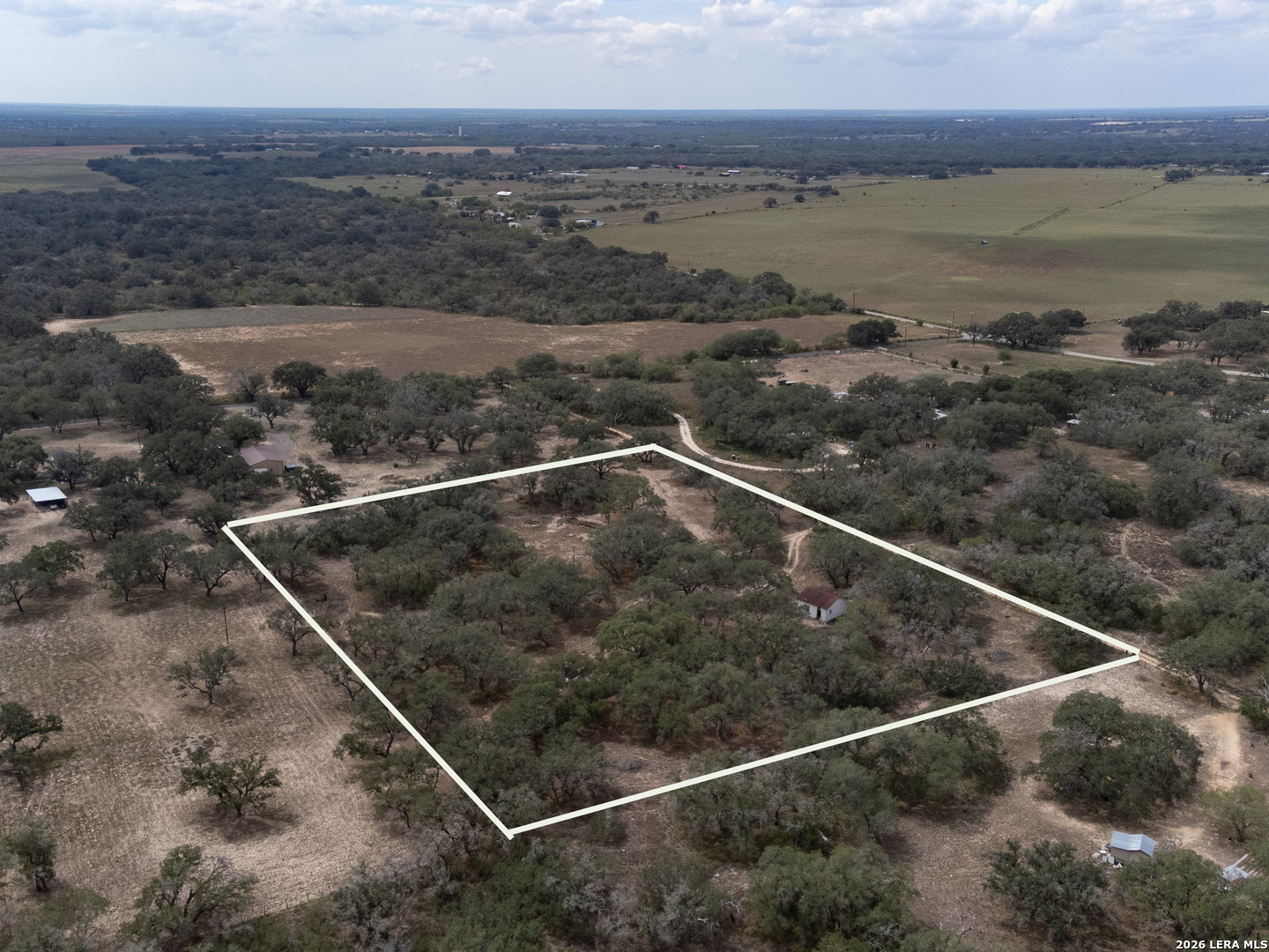 main property photo 16
