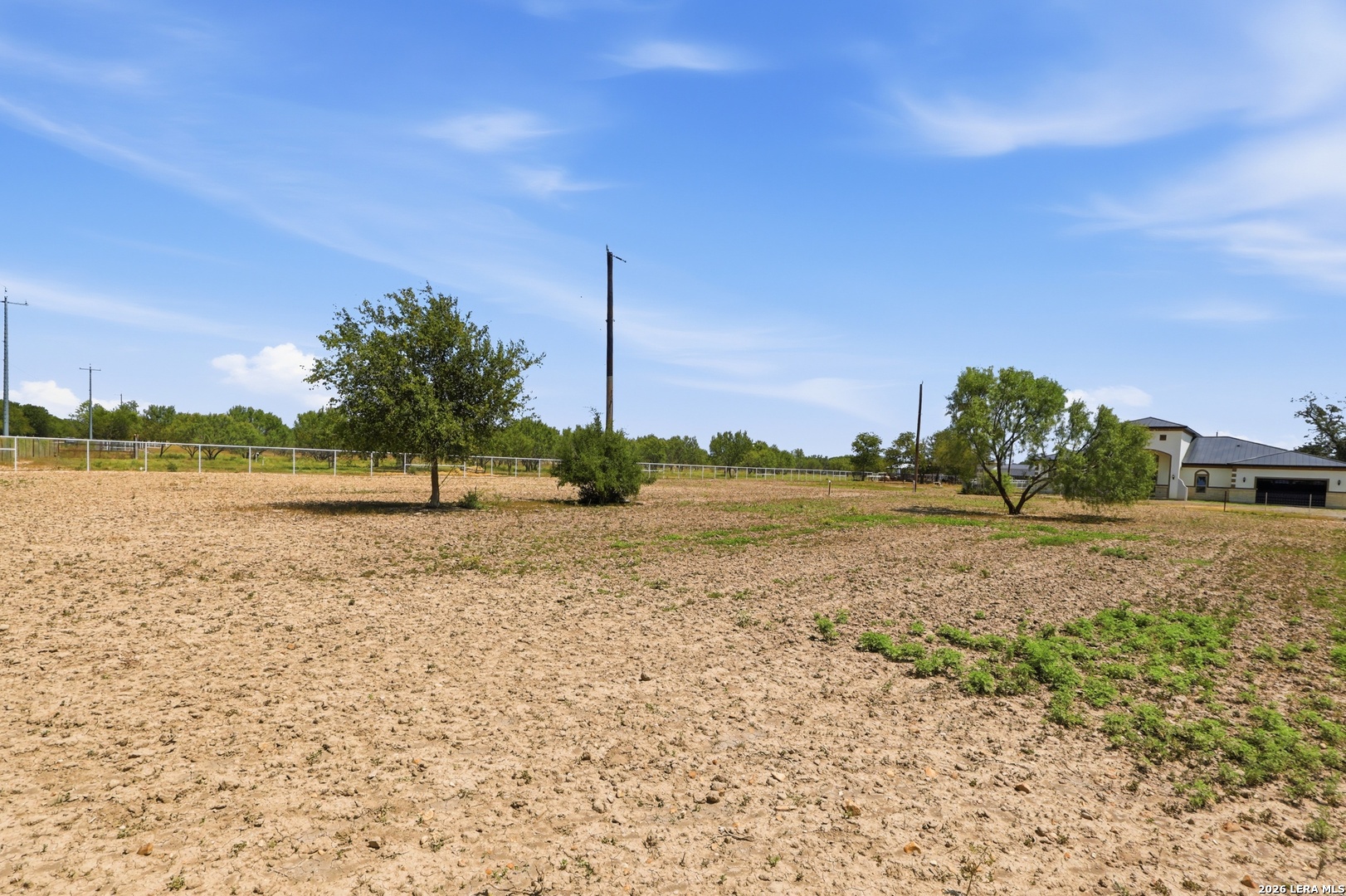 main property photo 44