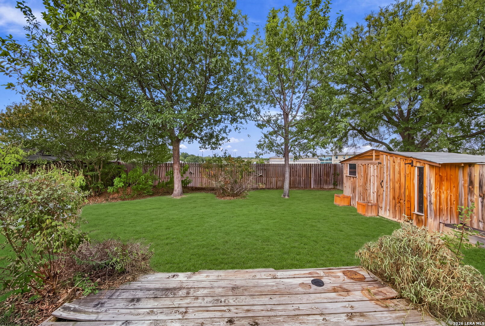 main property photo 24