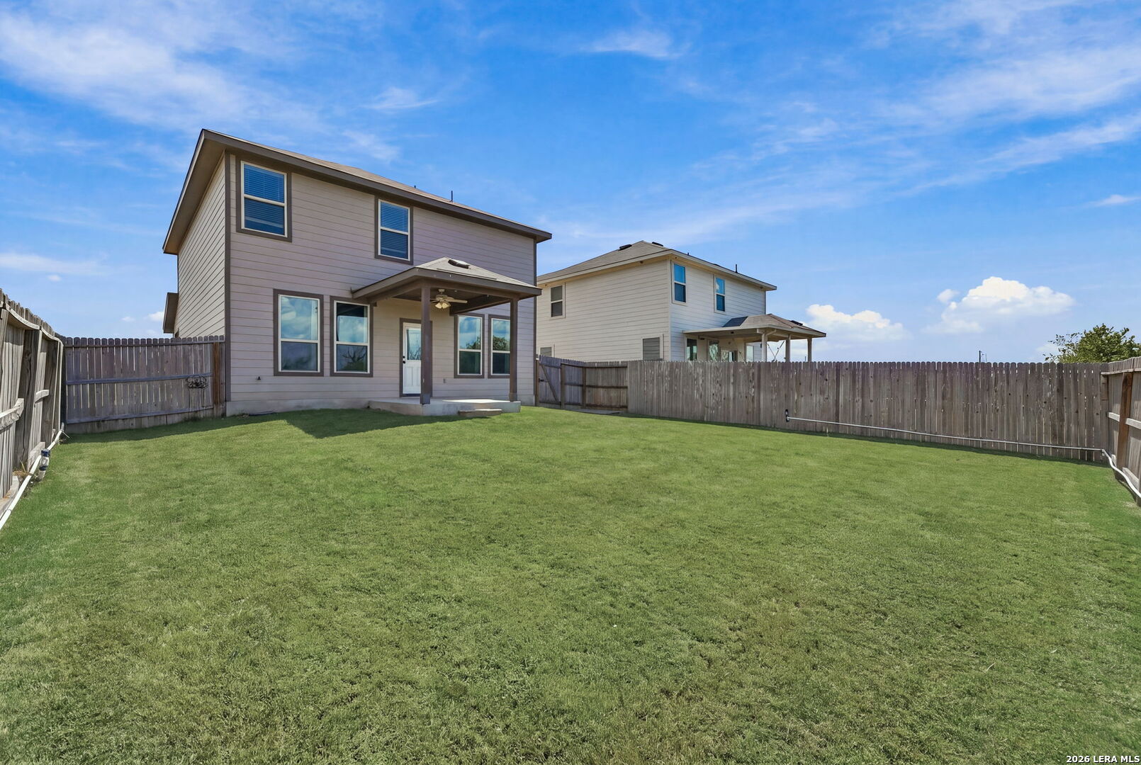 main property photo 27