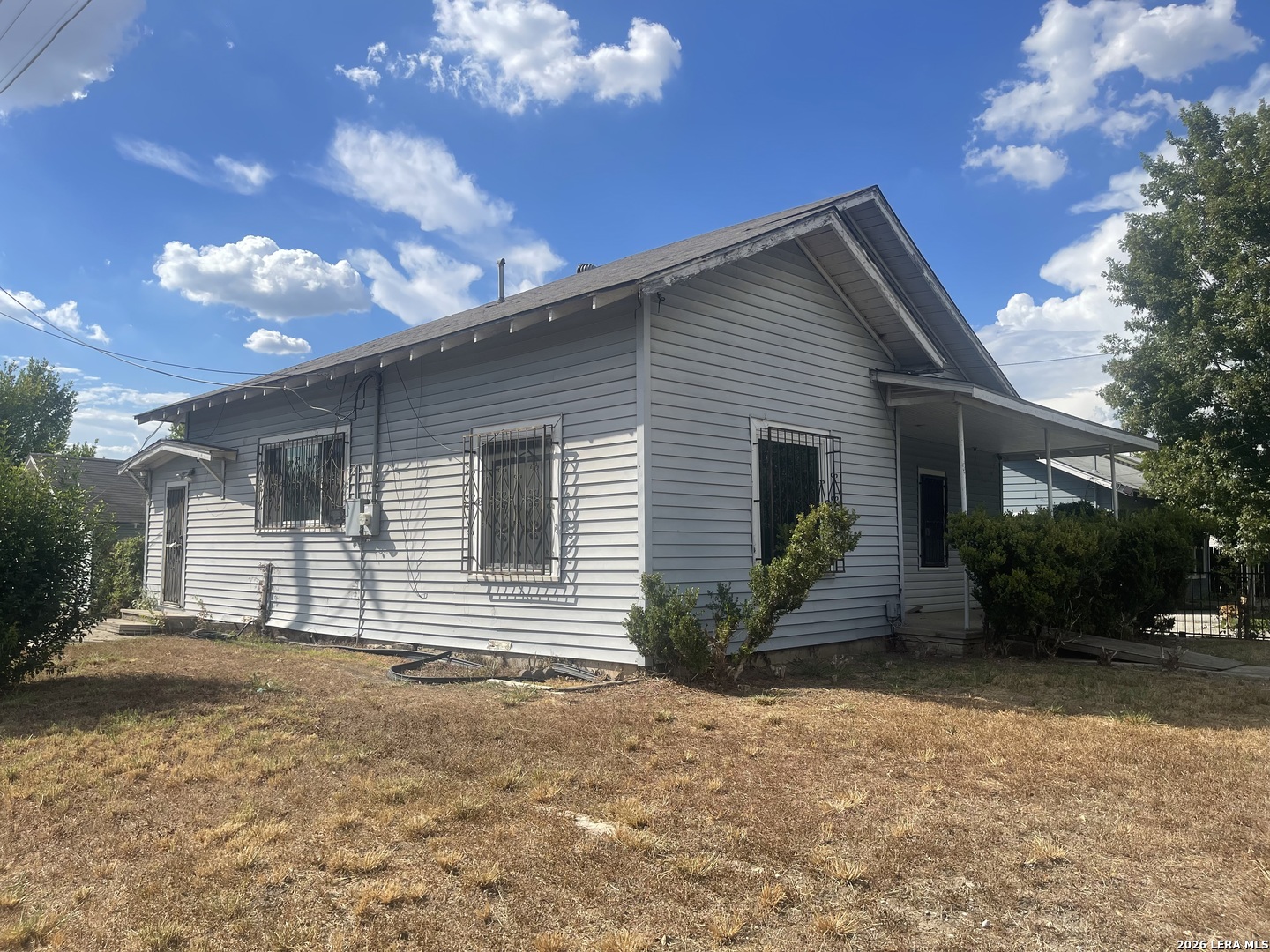 main property photo 2