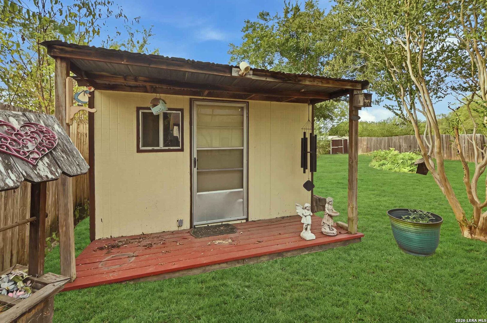 main property photo 19