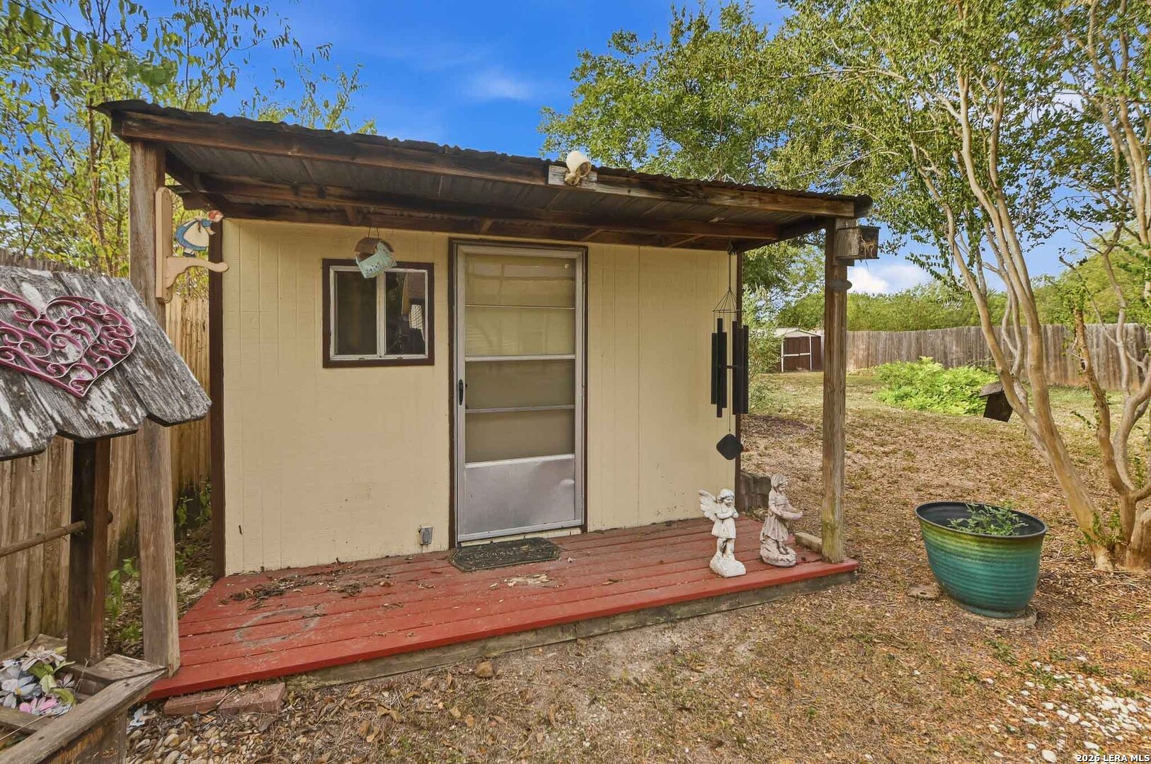 main property photo 20