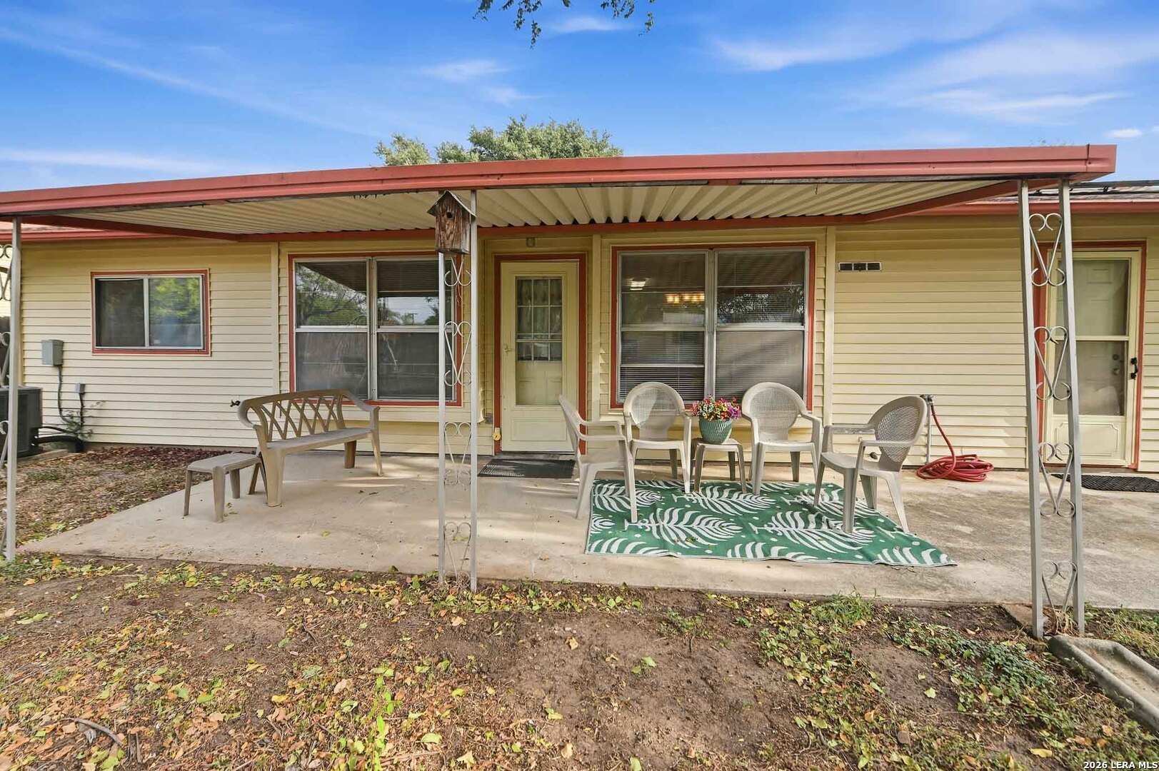 main property photo 8