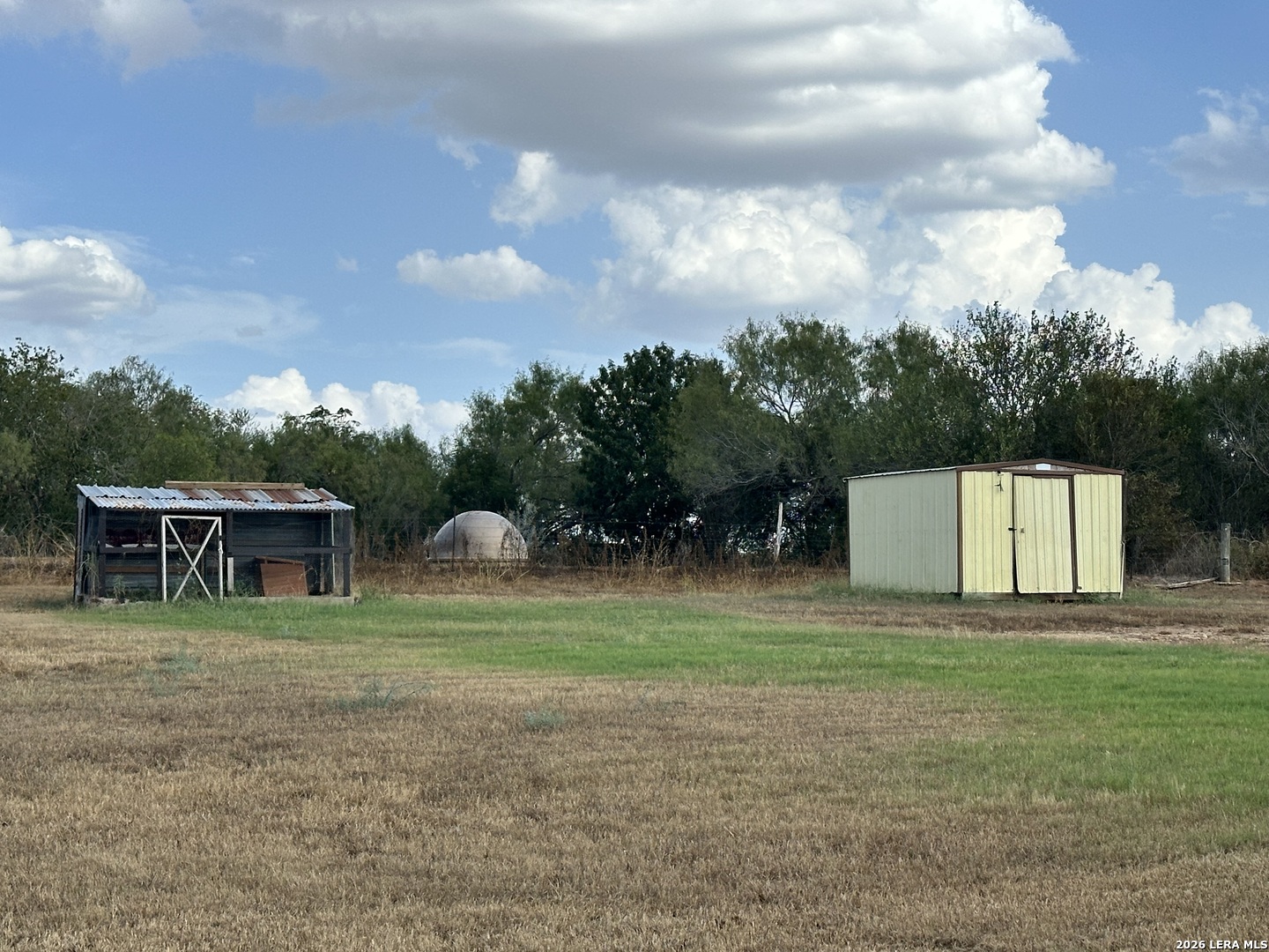 main property photo 9