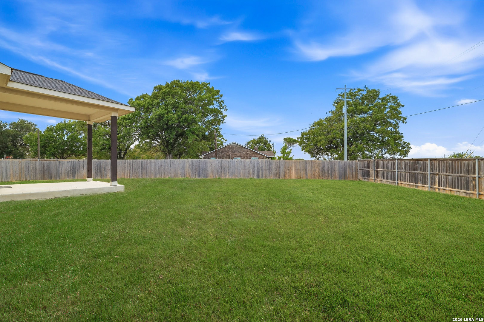 main property photo 22
