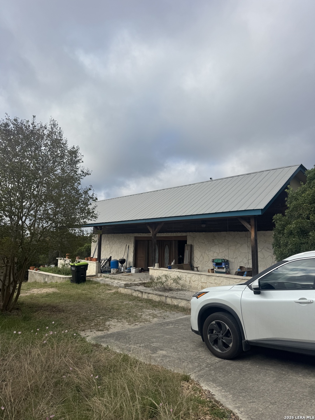 main property photo 13