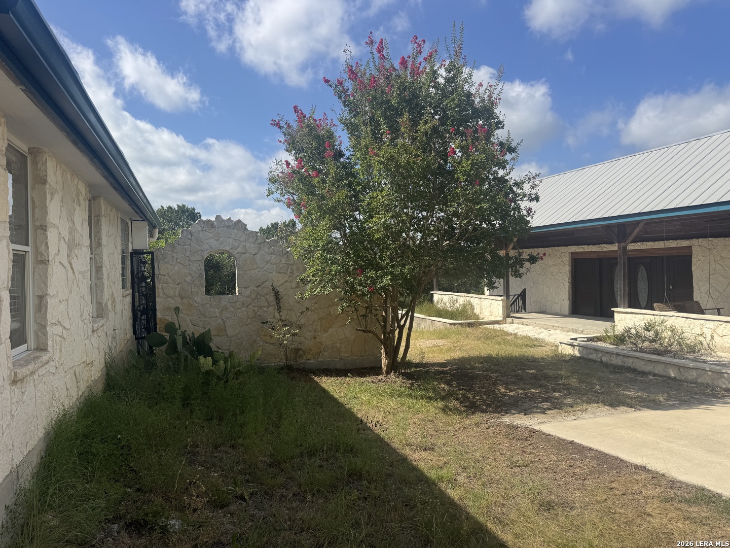 main property photo 38