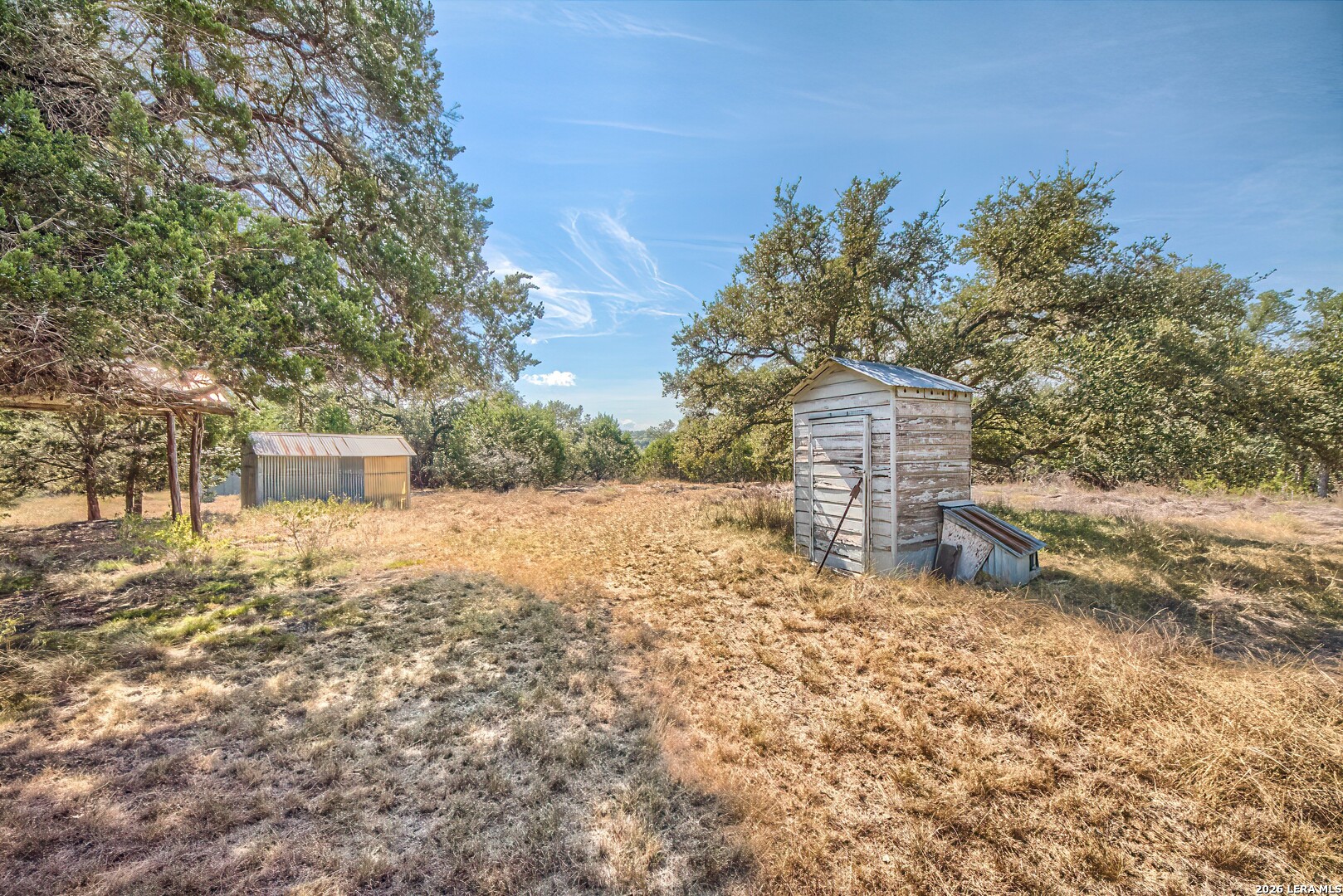 main property photo 18