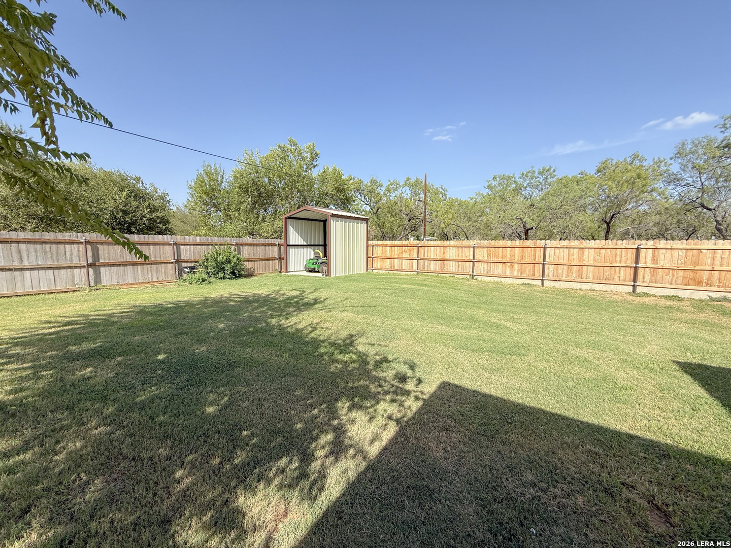 main property photo 26