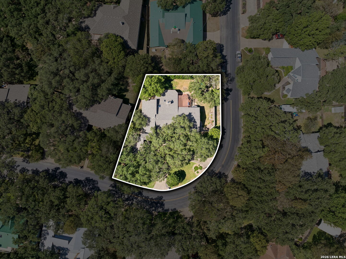main property photo 35