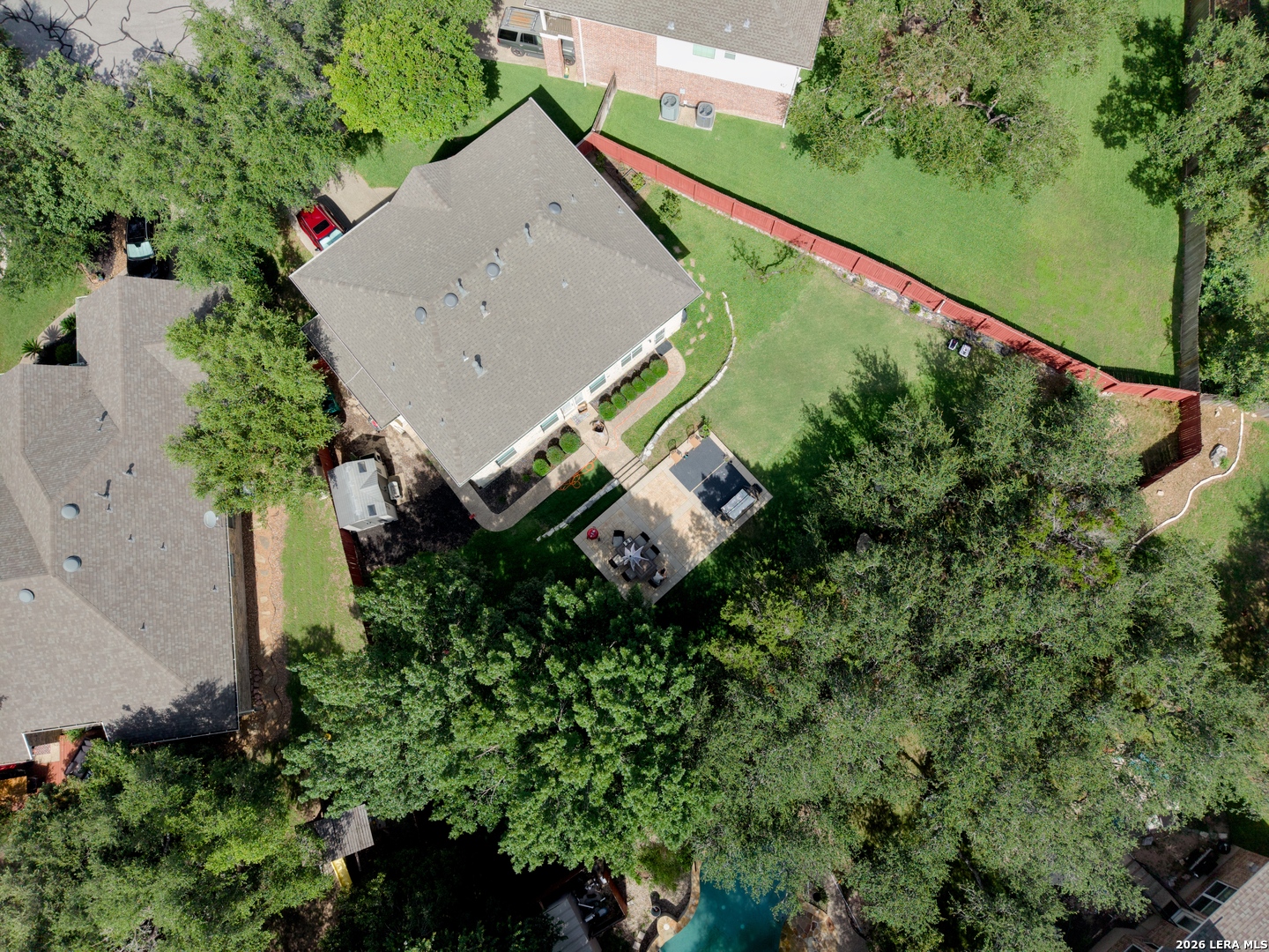 main property photo 29