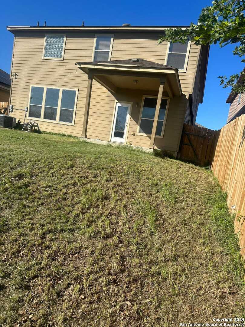 main property photo 13