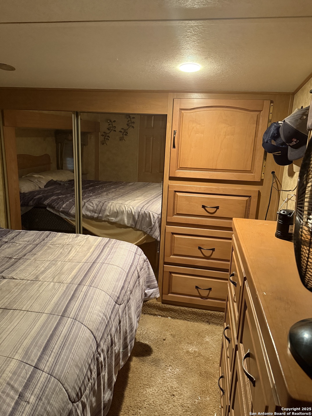 main property photo 29