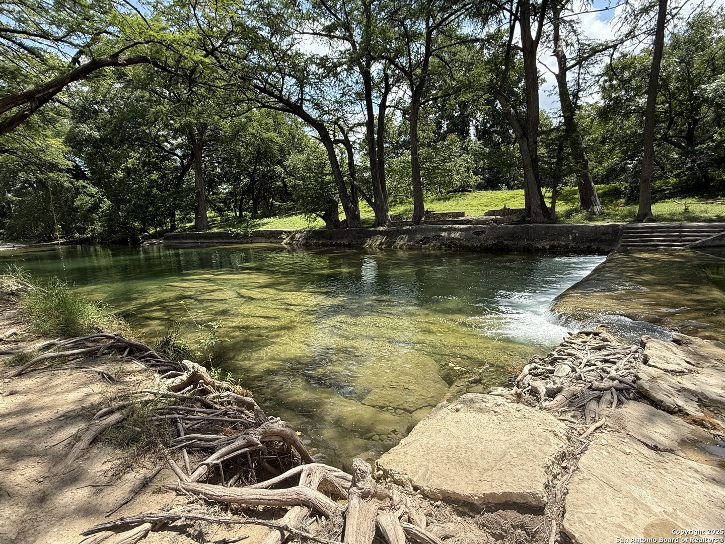 main property photo 45