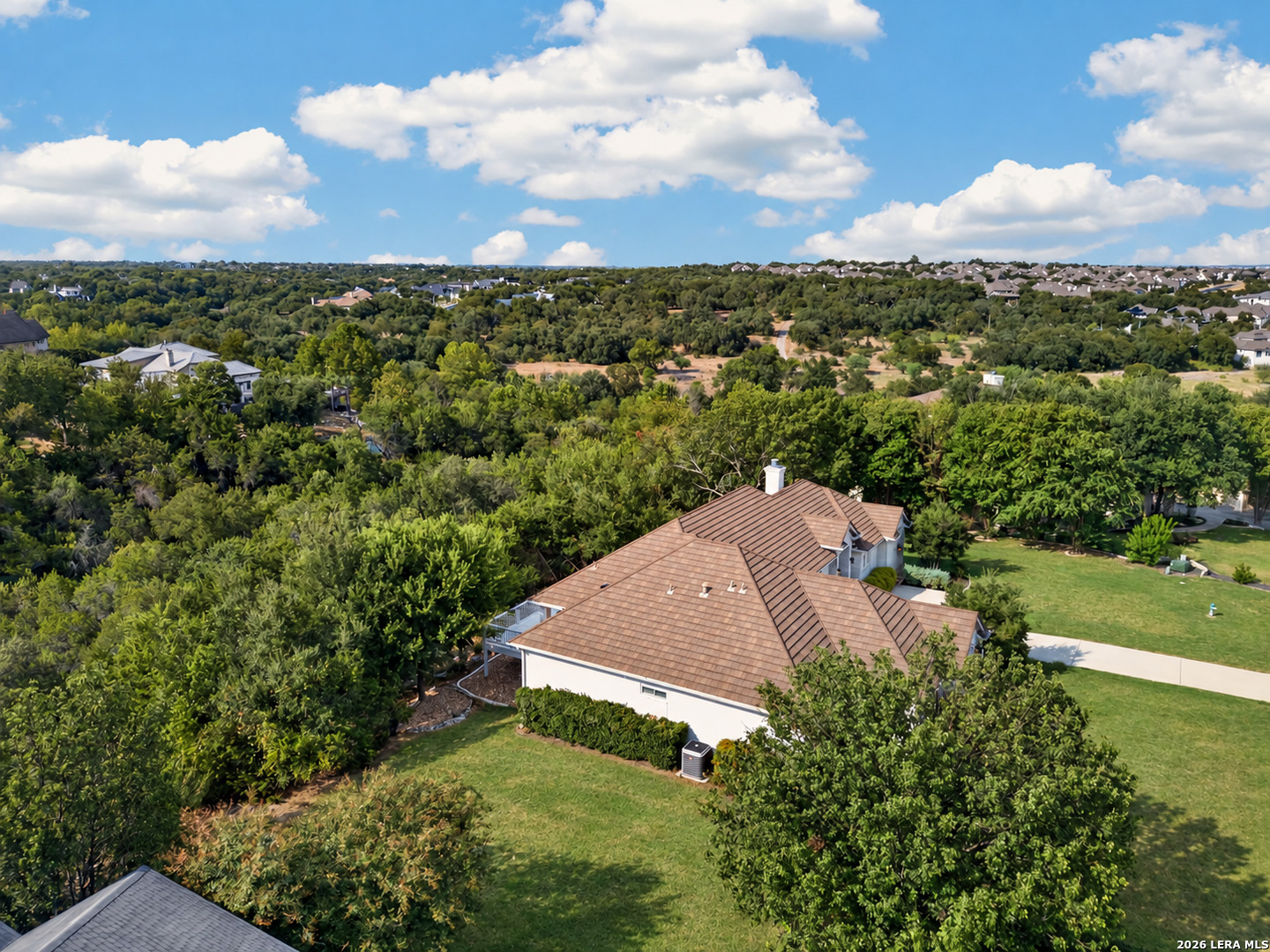 main property photo 74