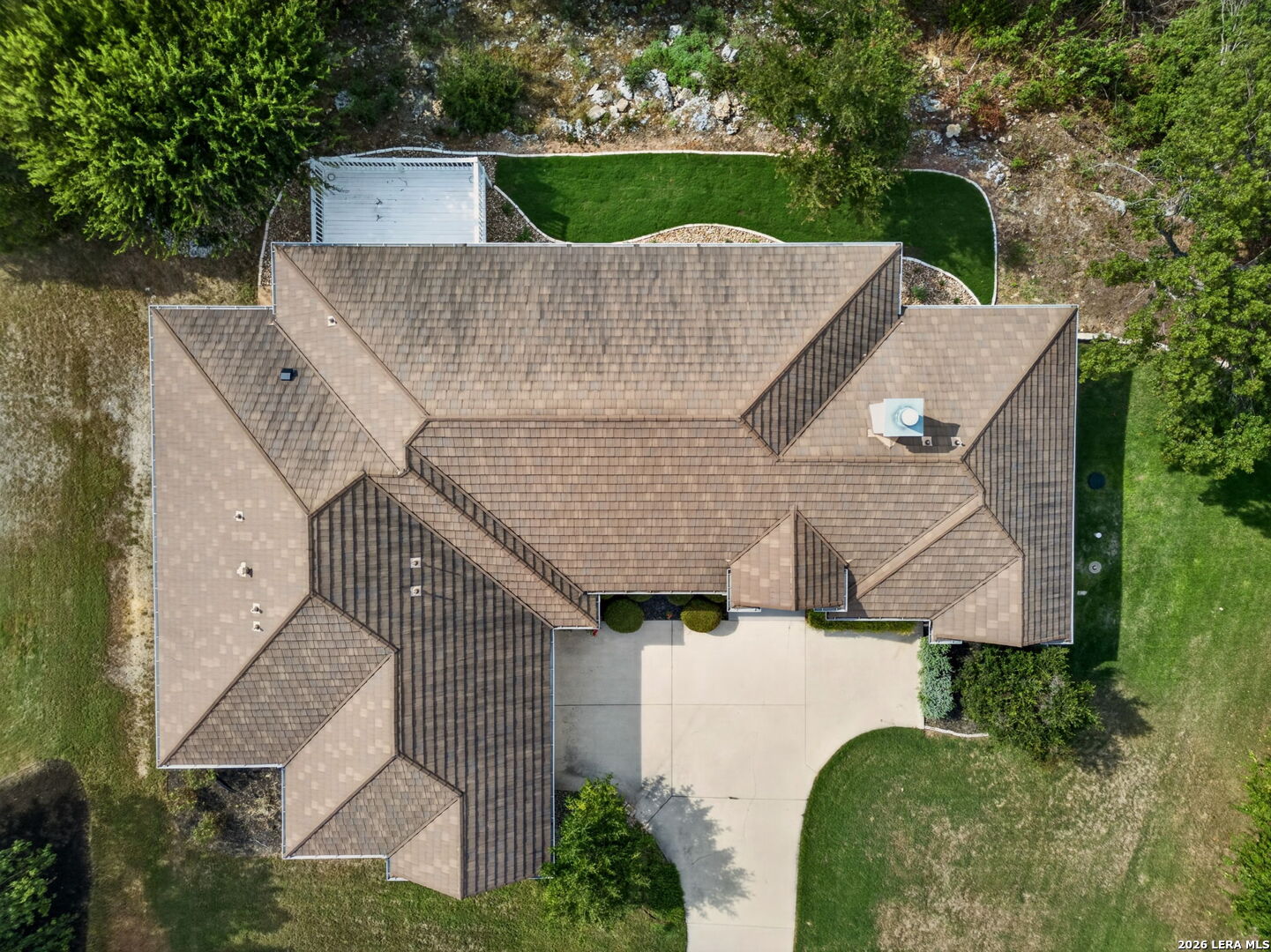main property photo 79
