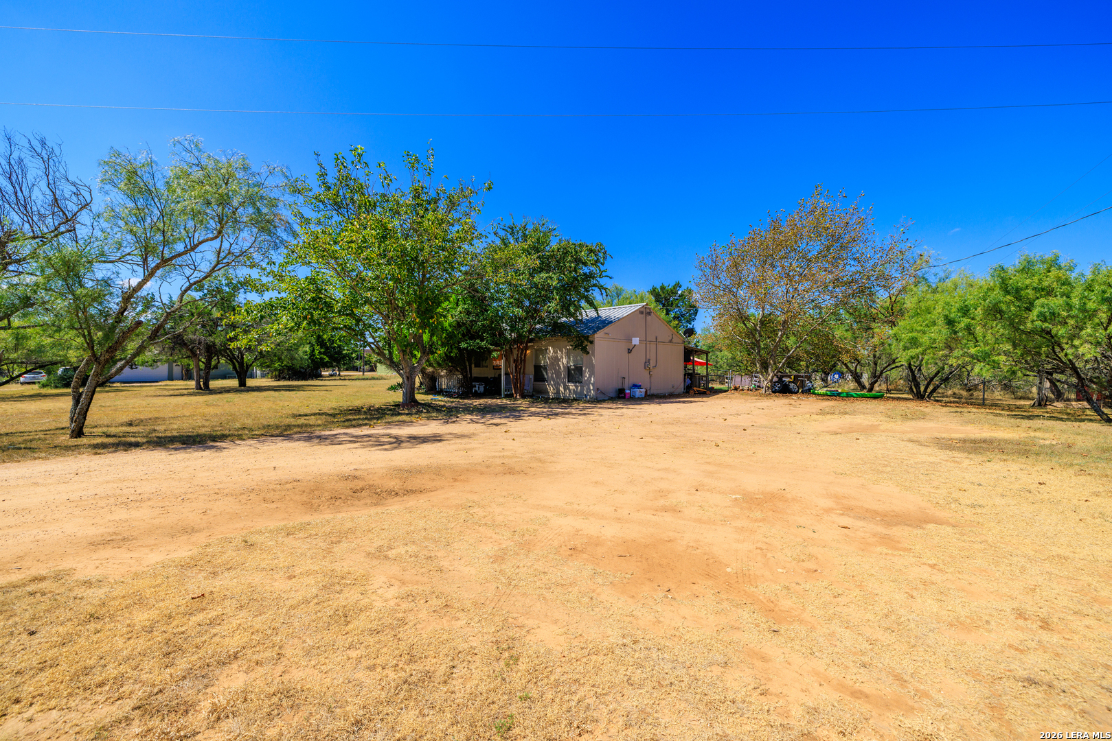 main property photo 22