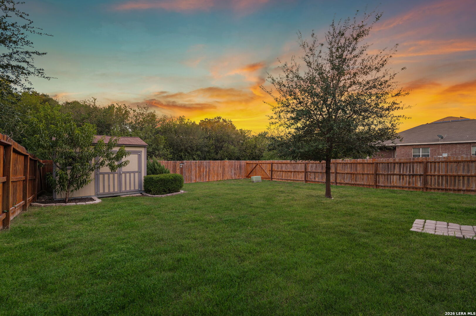 main property photo 37