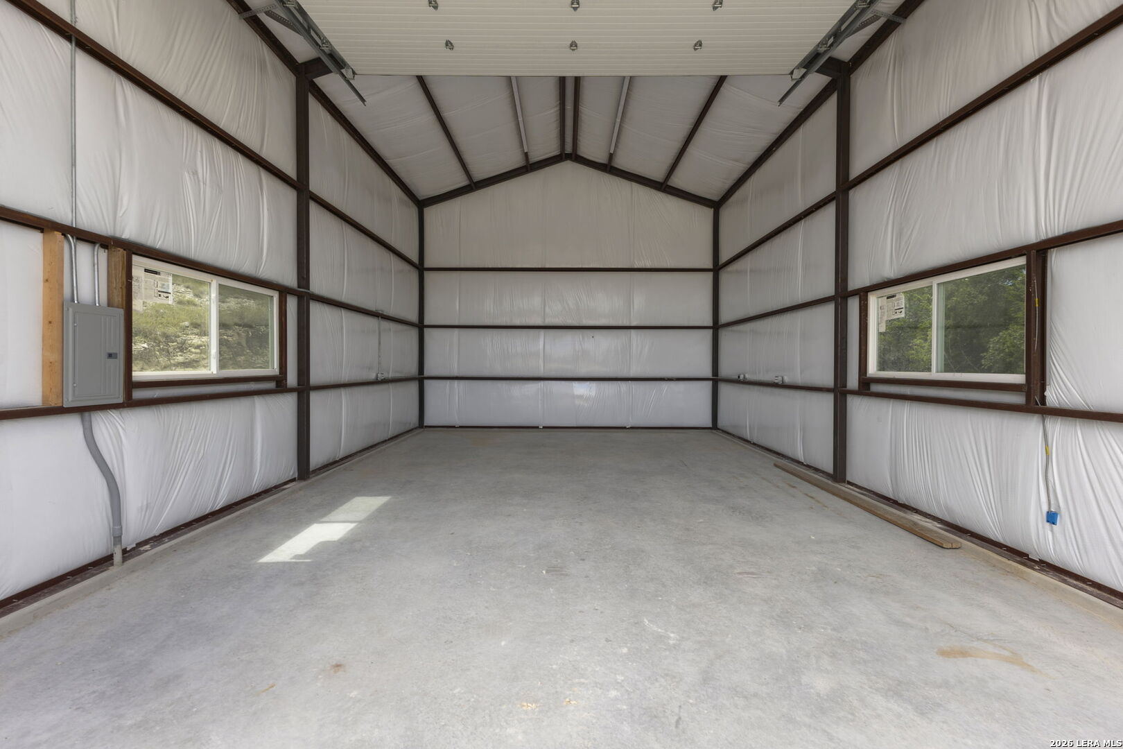 main property photo 46