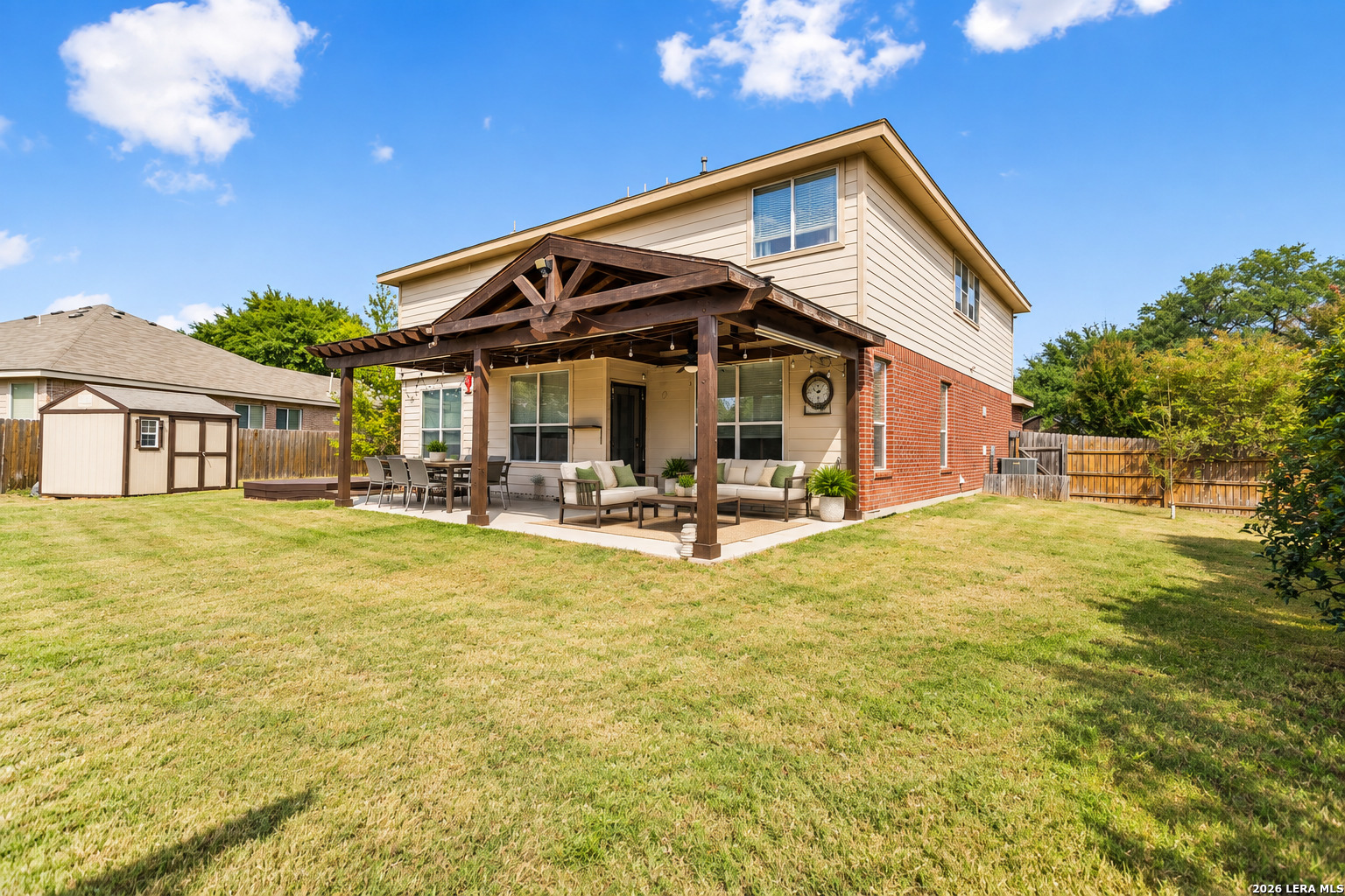 main property photo 35