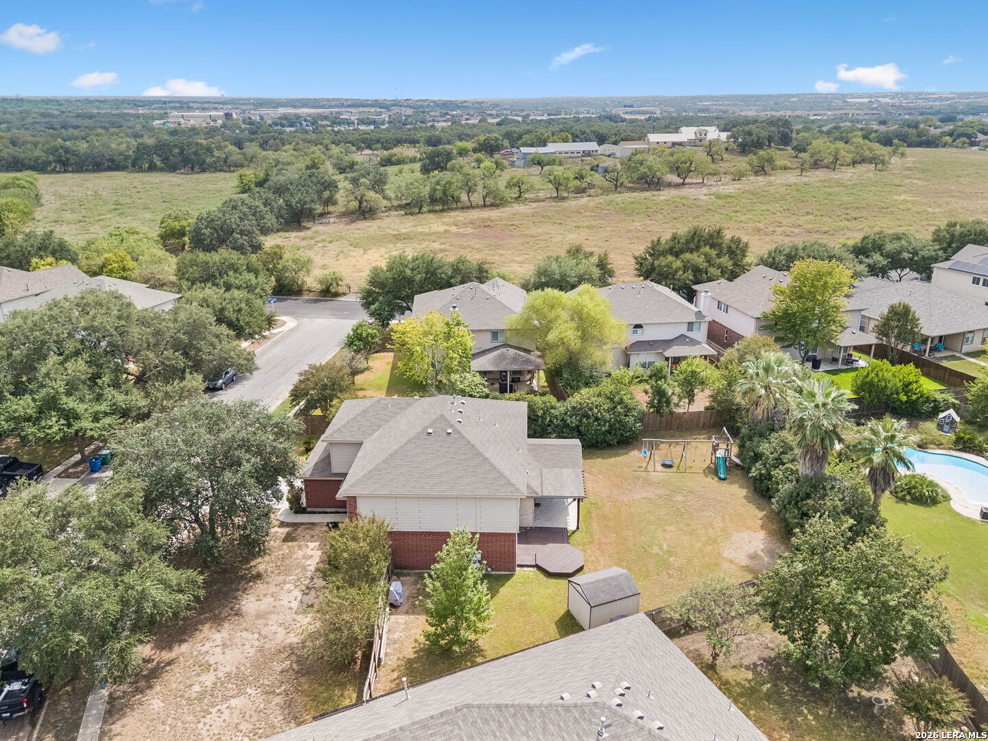 main property photo 41