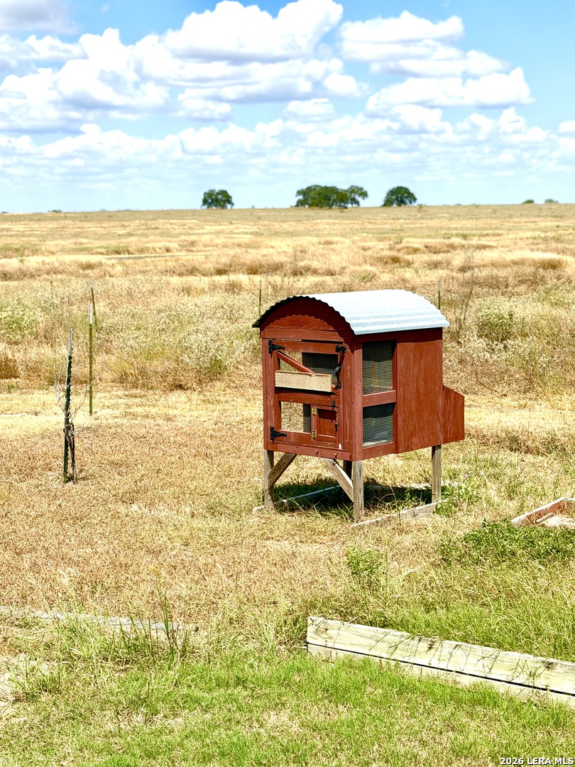 main property photo 31