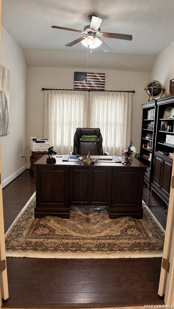main property photo 8