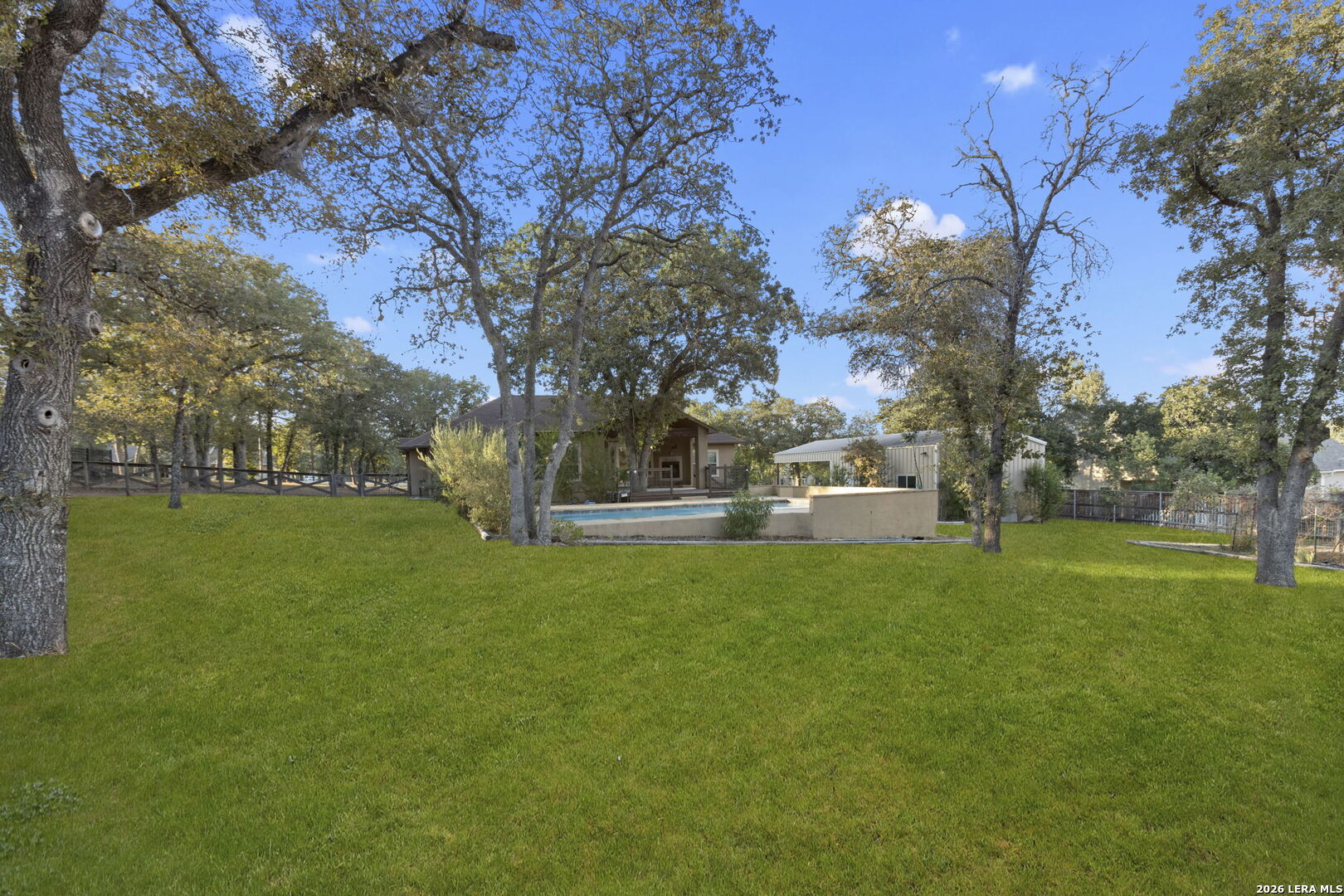 main property photo 50