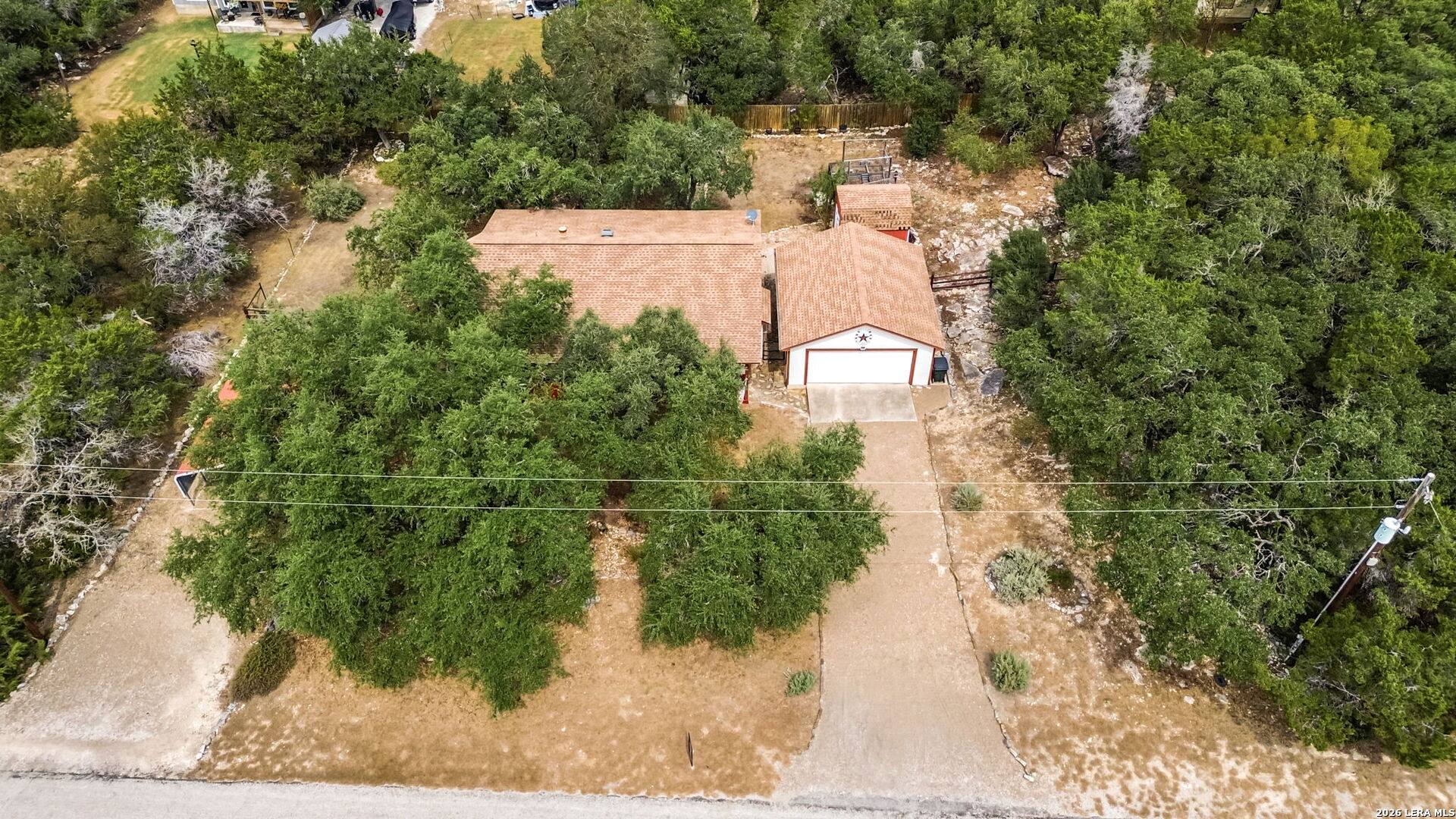main property photo 41