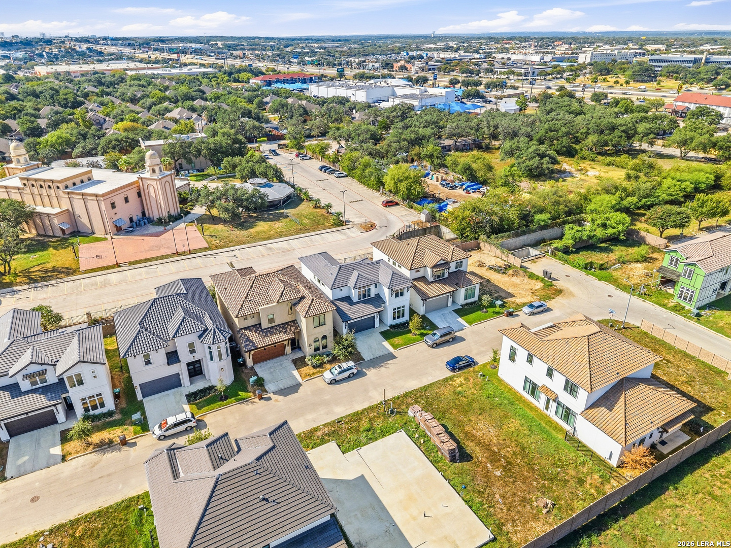 main property photo 36