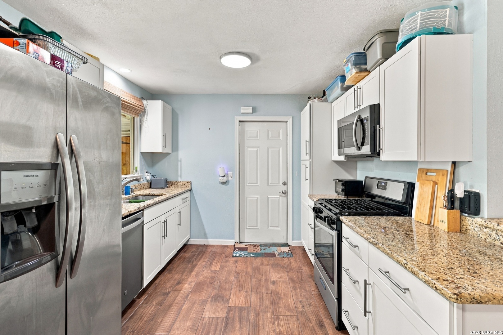 main property photo 16