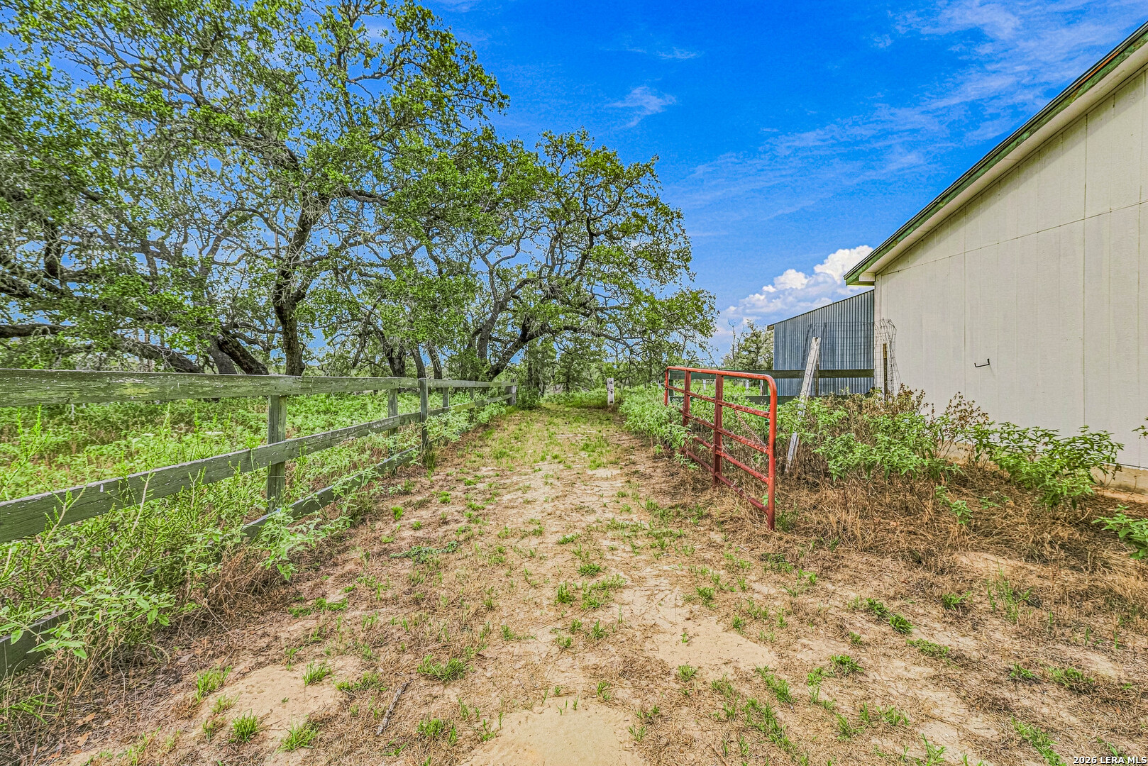 main property photo 44