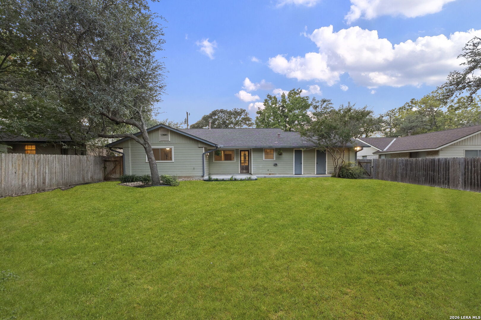 main property photo 41