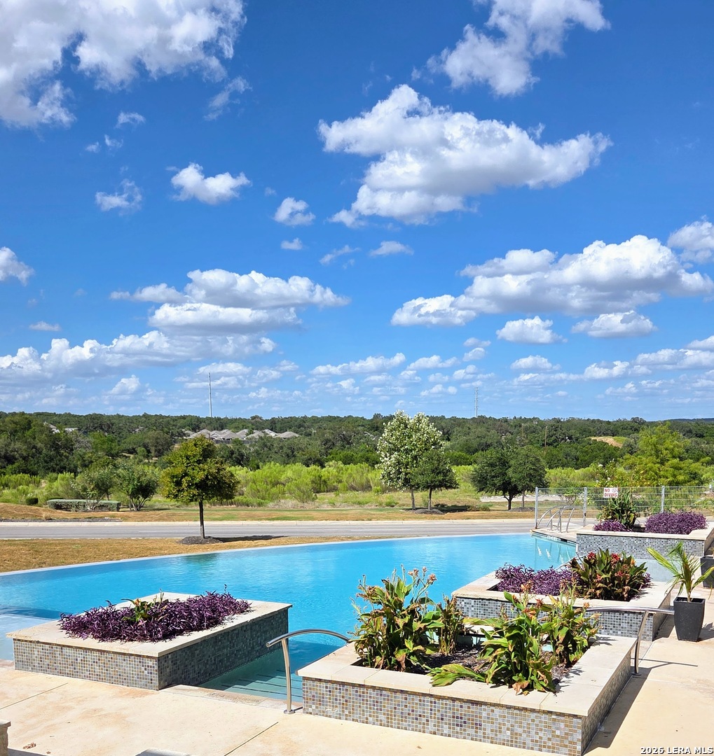 main property photo 50