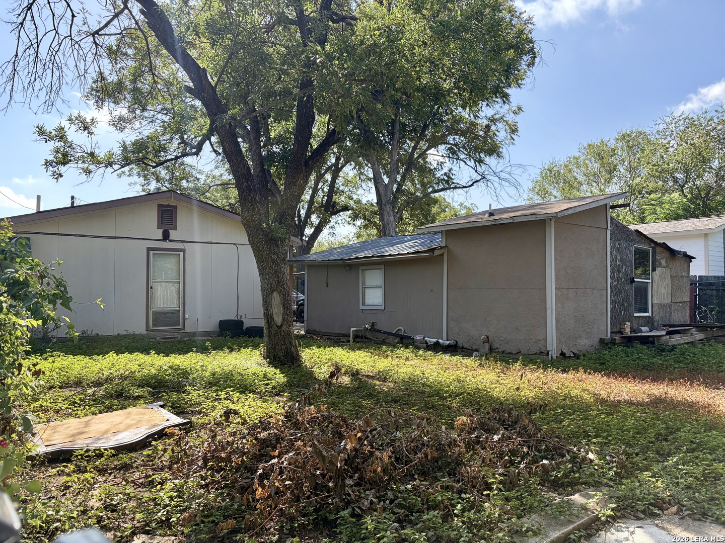 main property photo 21