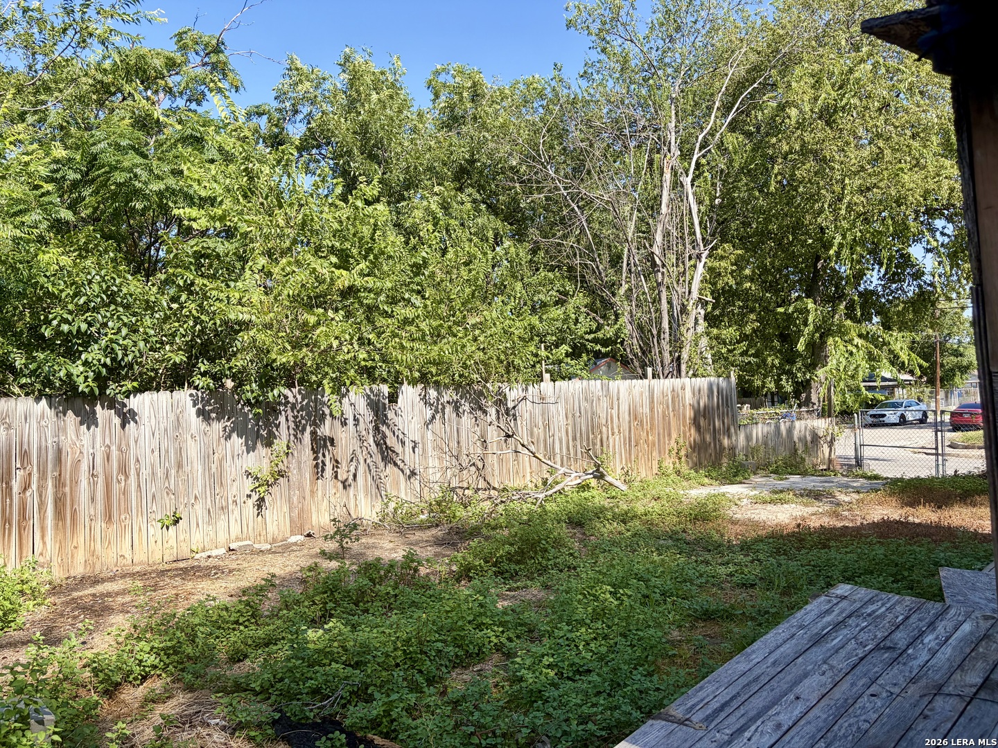 main property photo 30