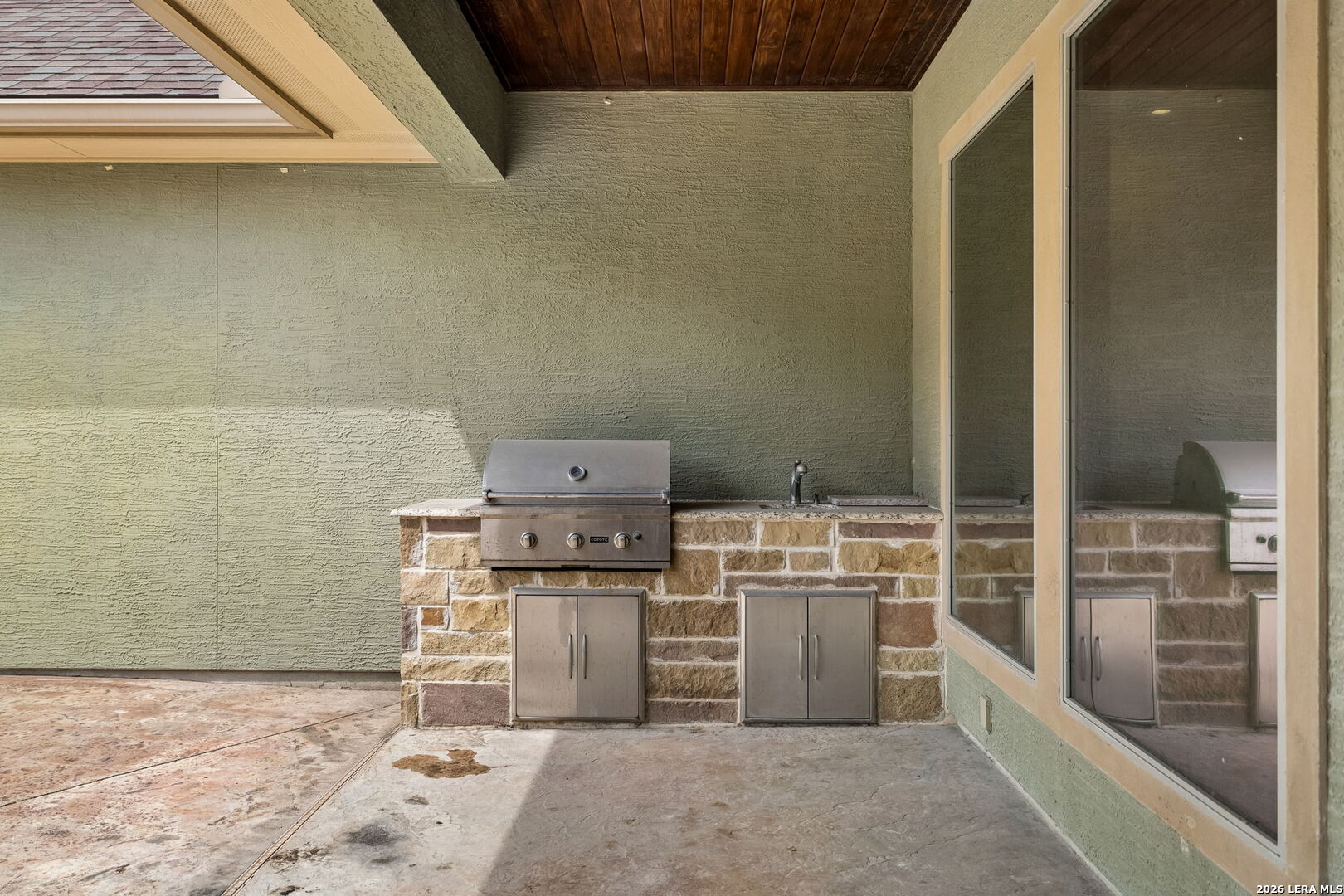 main property photo 84