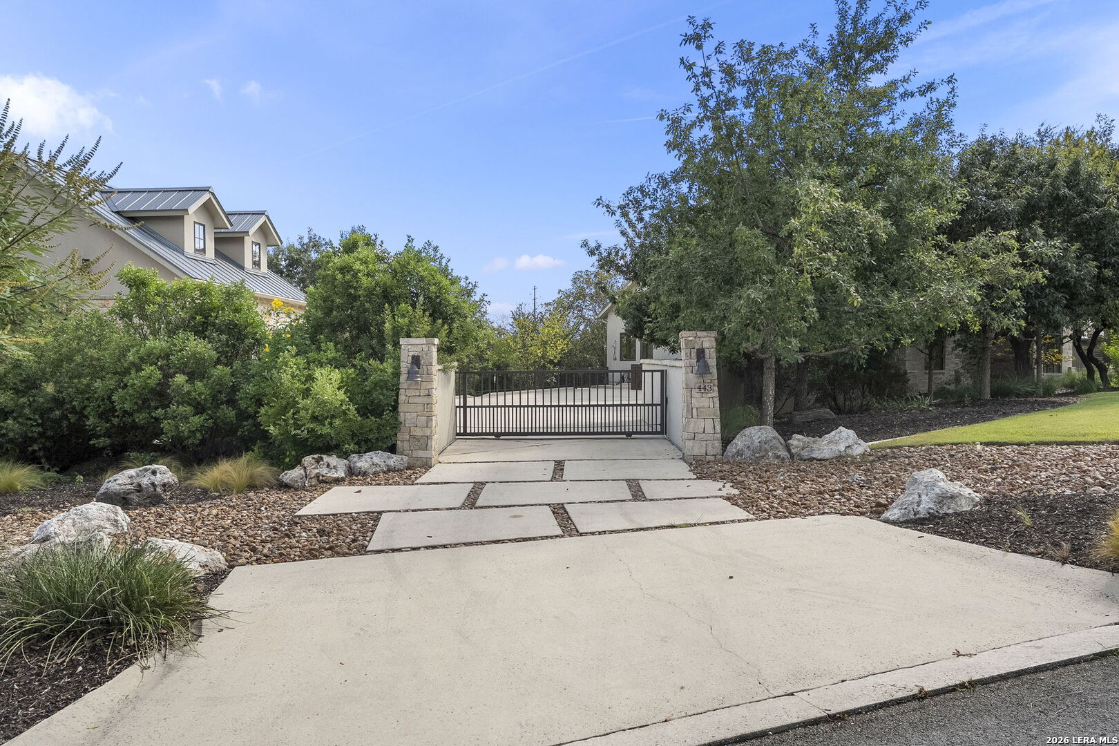 main property photo 59
