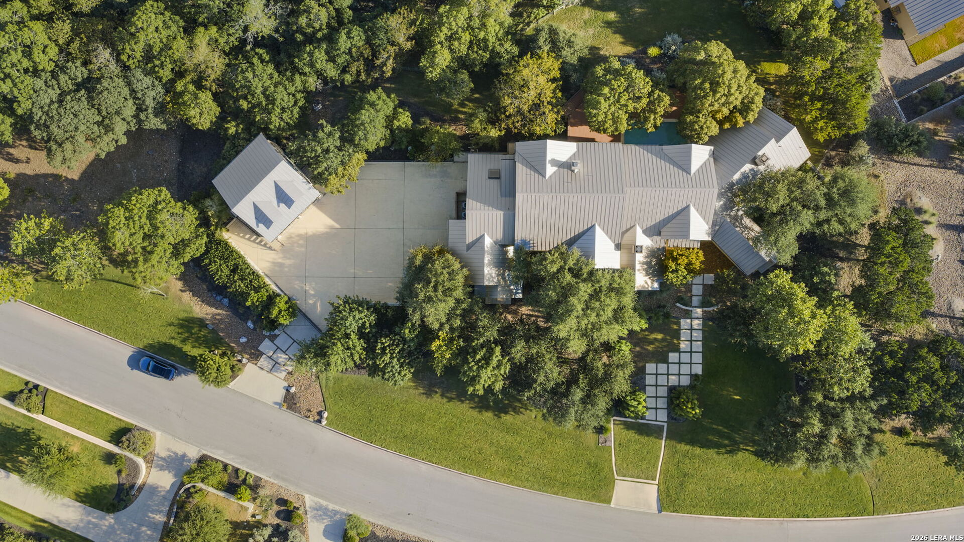 main property photo 63