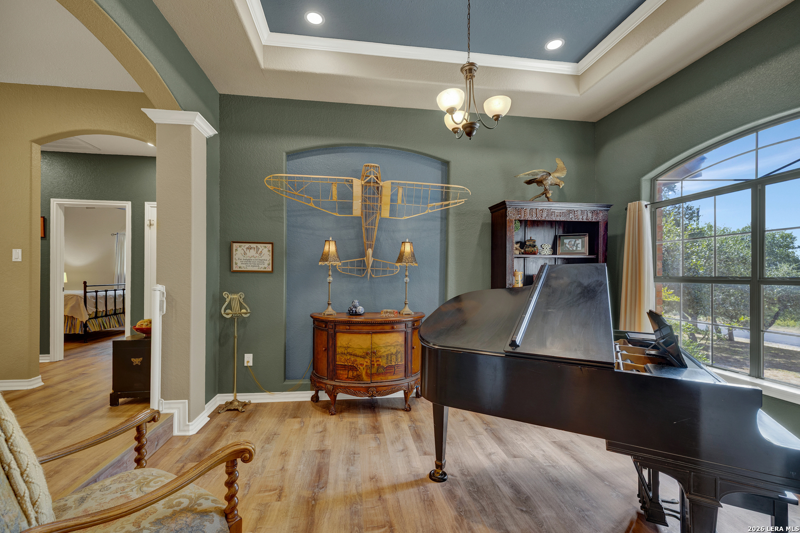 main property photo 12
