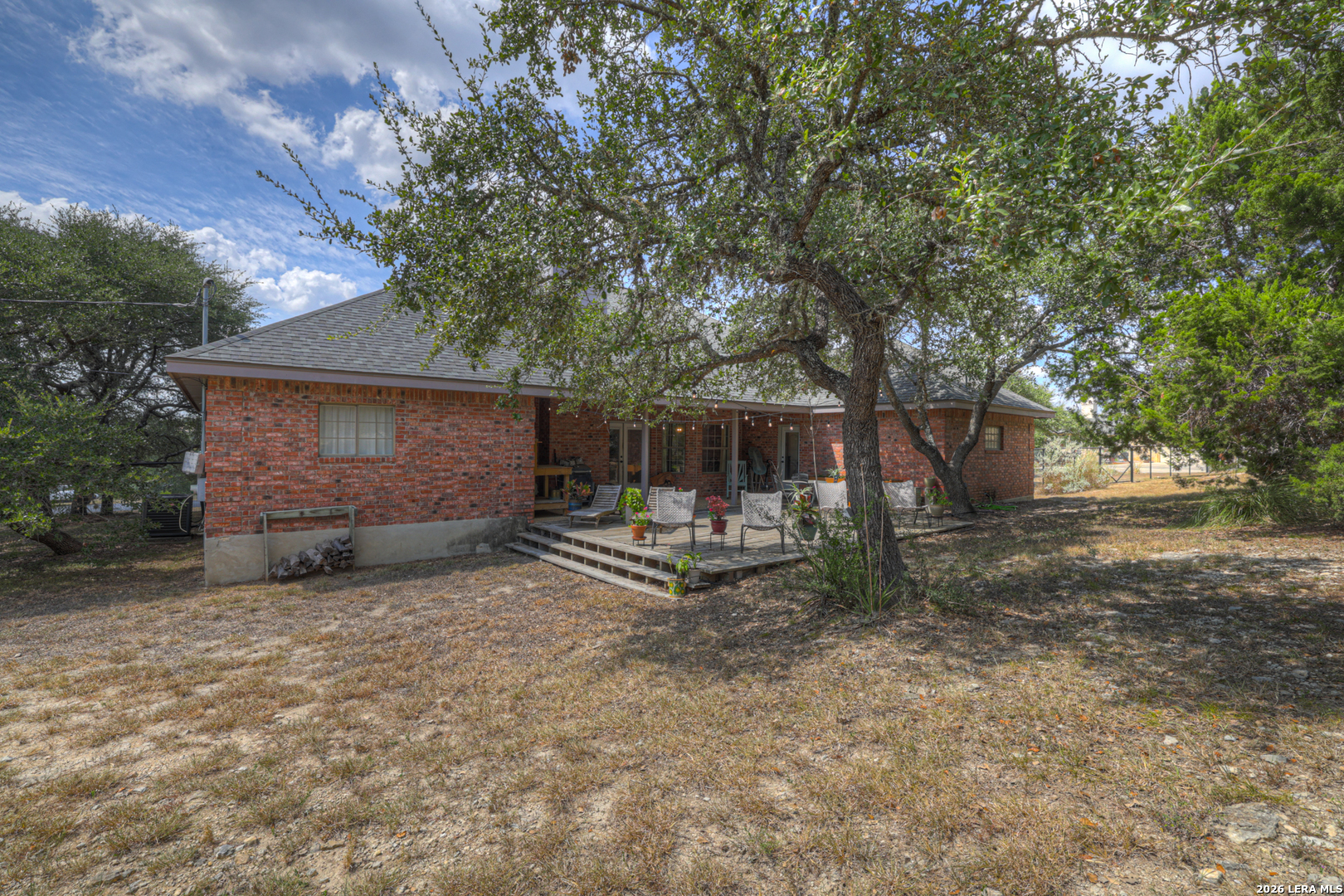 main property photo 50