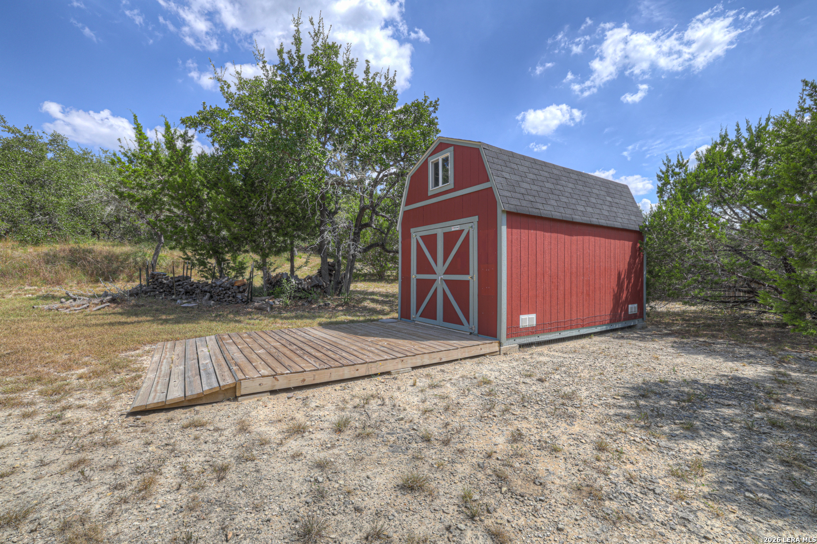 main property photo 52
