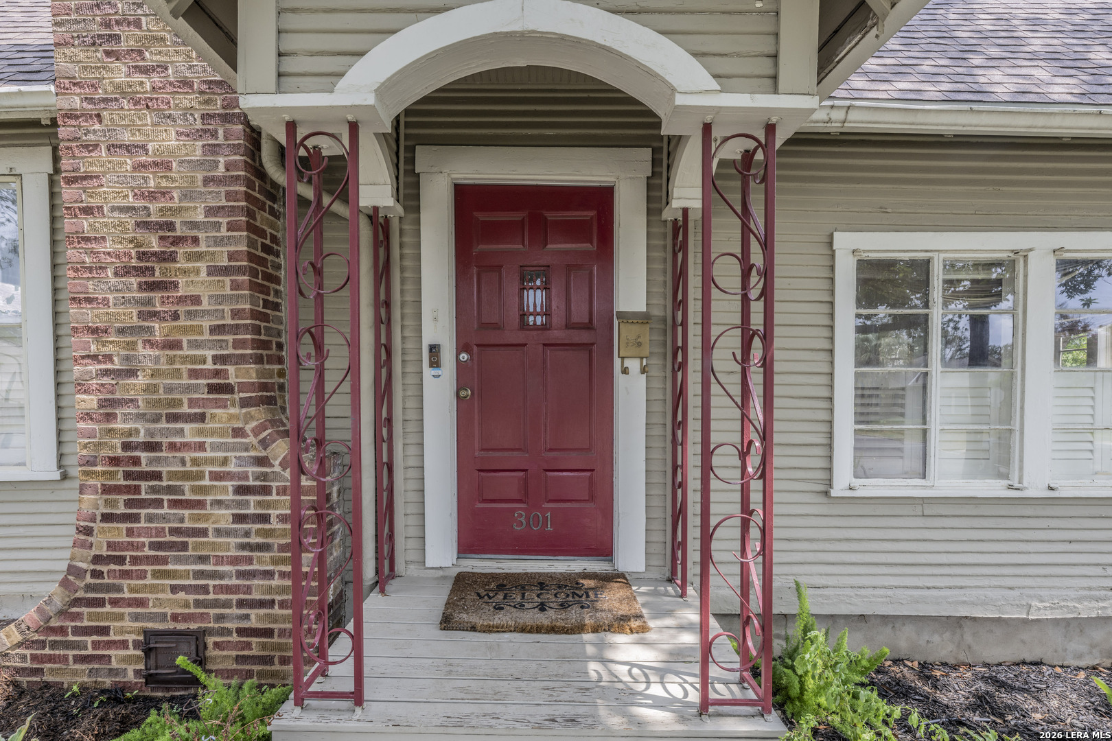 main property photo 7
