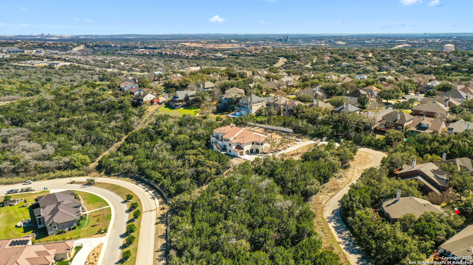 main property photo 12