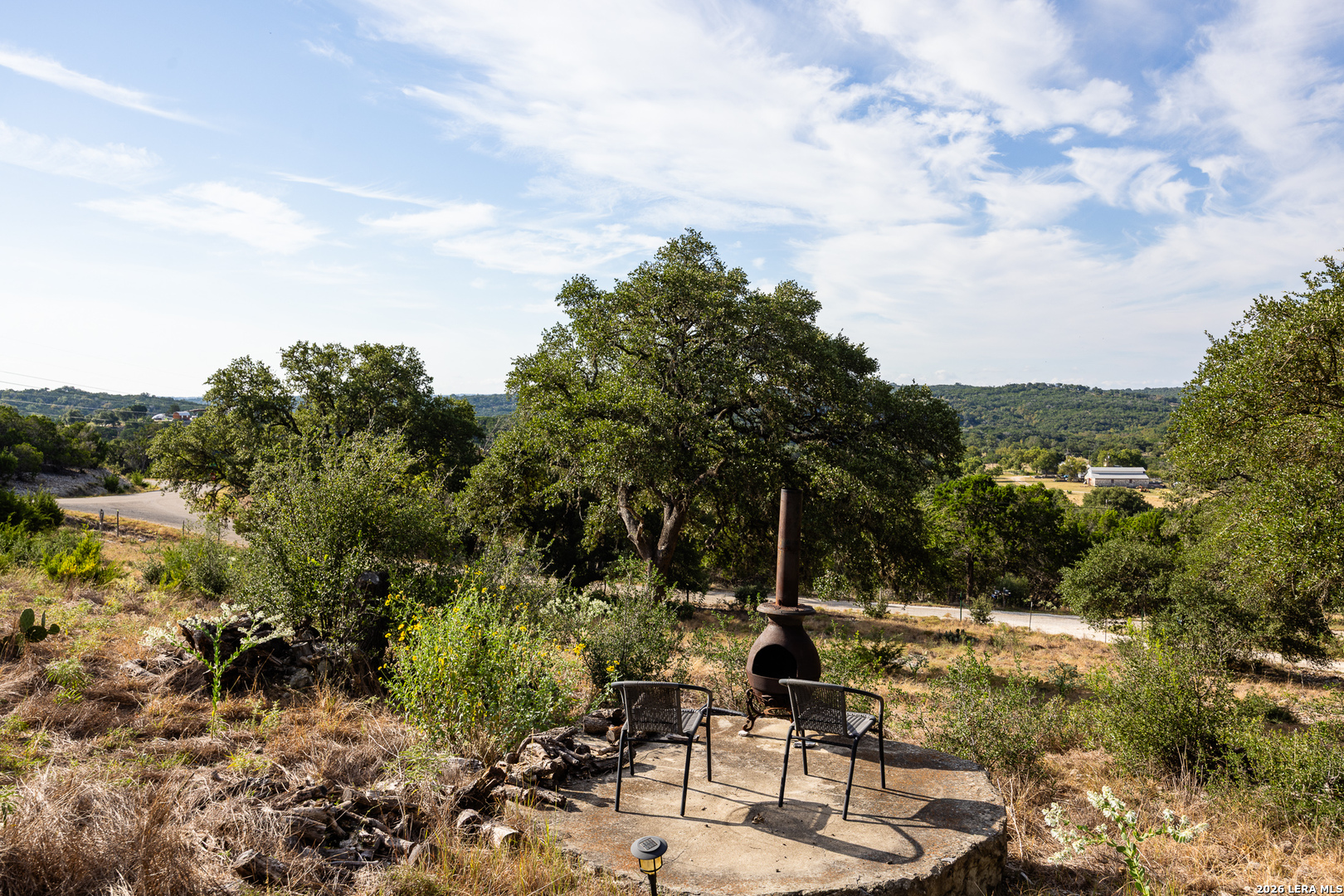 main property photo 27
