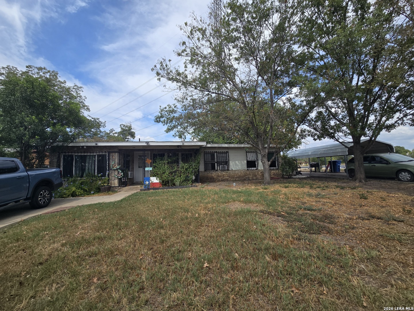 main property photo 23