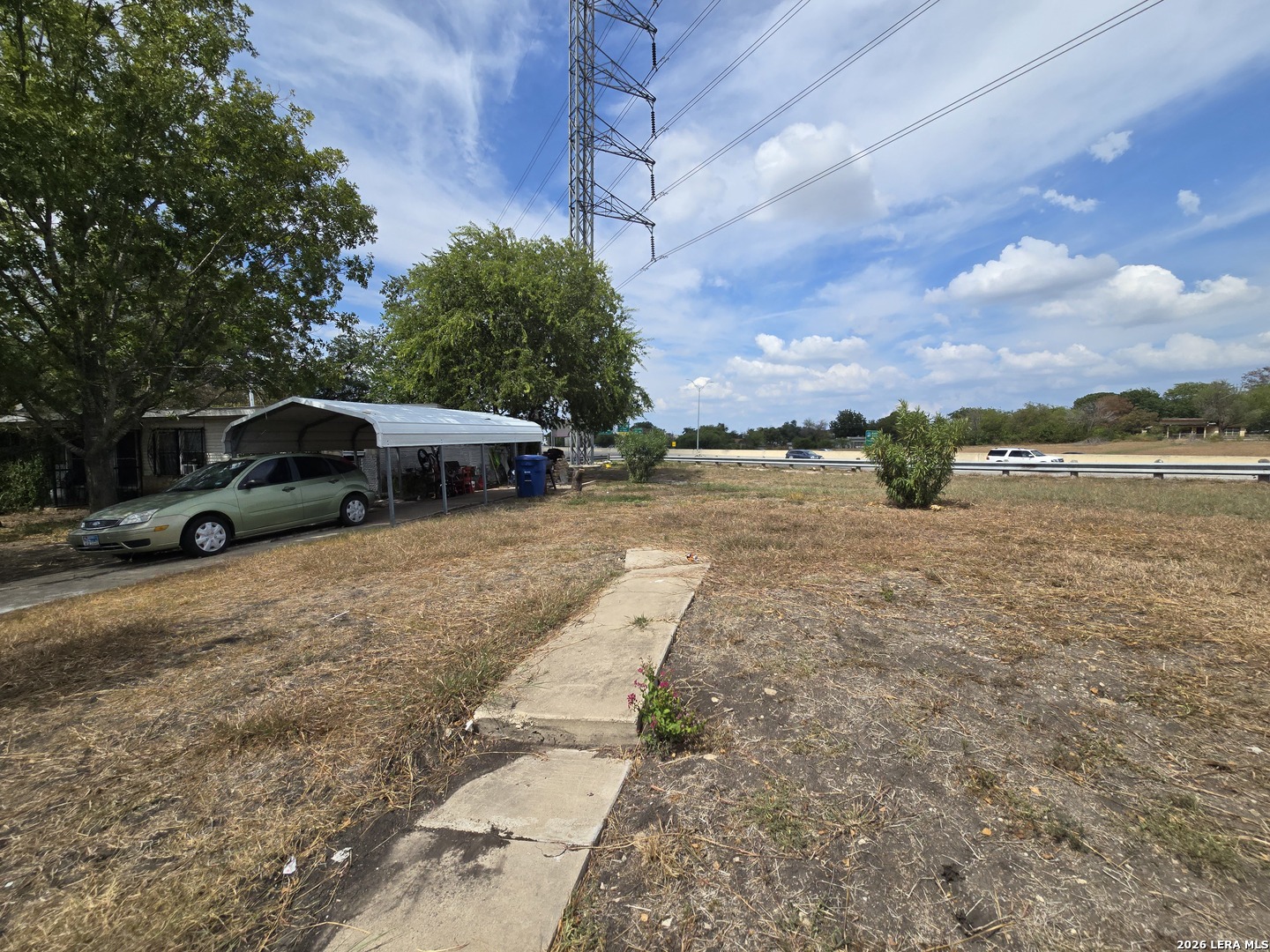 main property photo 26